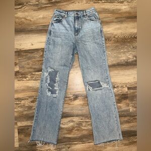 Garage Distressed Jeans